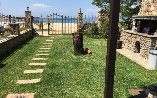 Stone House Skala Maries