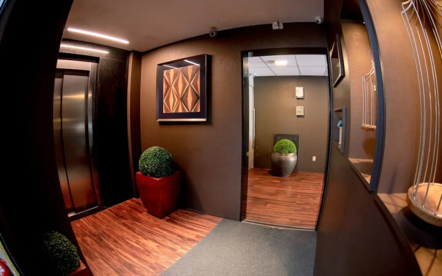 Jockey Class Hotel