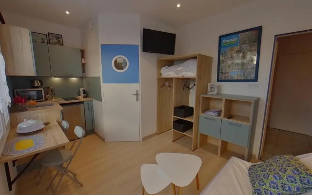 Appartement Port-Louis, 1 pièce, 2 personnes - FR-1-349-143