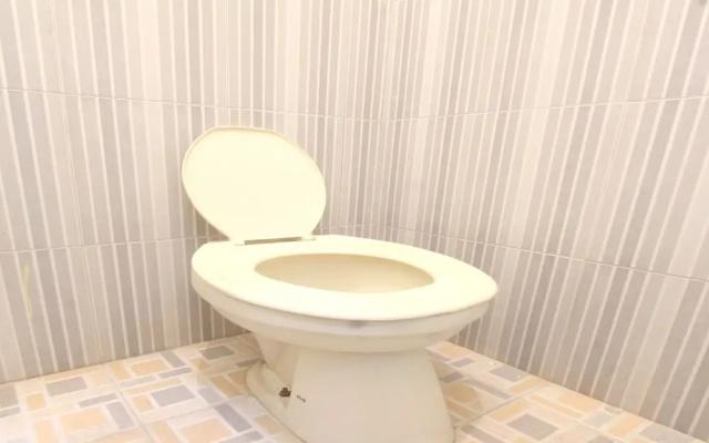 Hotel O Losmen Ida Near PT. Narmada Awet Muda (Pabrik Lingsar)