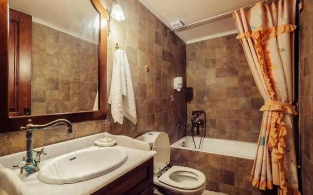 Mouzaliko Traditional Hotel