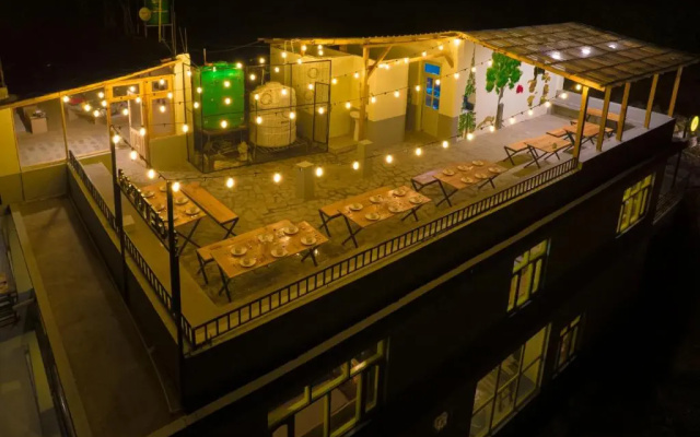 The Hosteller Kareri