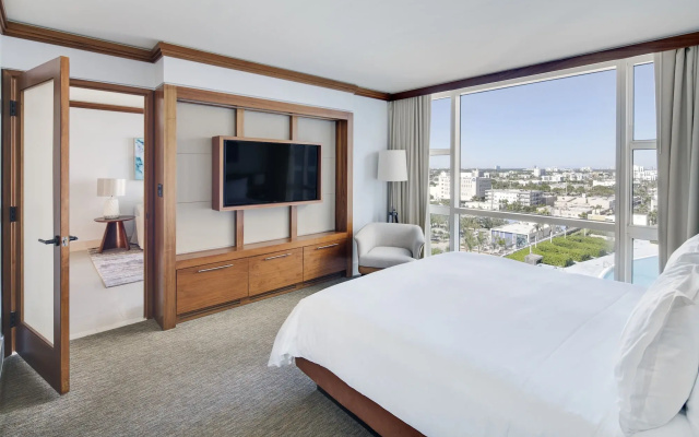 Carillon Miami Wellness Resort