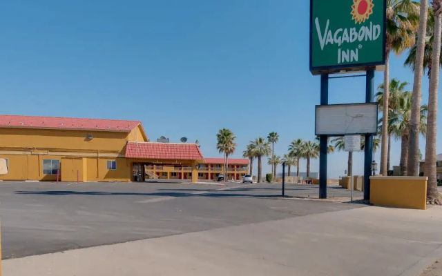 Rodeway Inn Near I-5