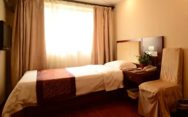 Greentree INN Suzhou Kunshan Huaqiao Metro Station
