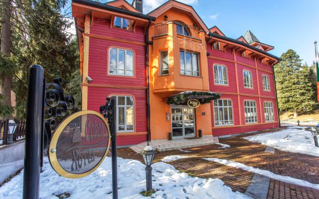 SG Boutique Hotel Sokol Боровец вид на фасад
