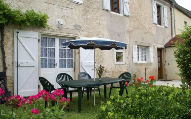 Beautiful Holiday Home near Forest in Montfaucon