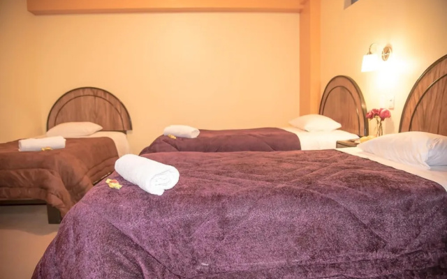Samary Hostel