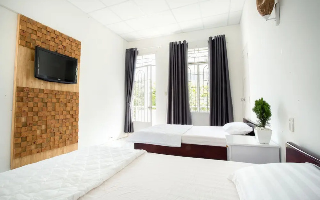V3 Hostel