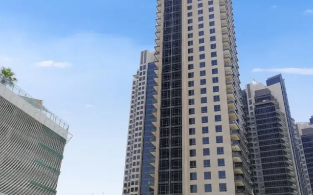 2 Min to Dubai Mall 1 BR