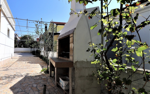 Apartment Mamic