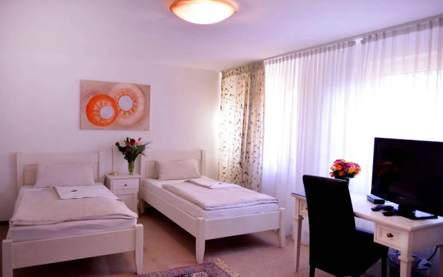 Alpha Hotel Garni