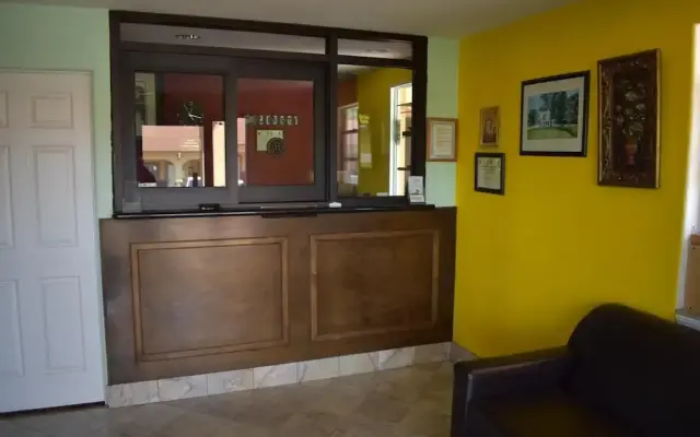 Residents Suites Liberty