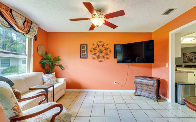 Waterfront Deck & Private Dock! Rainbow River Home