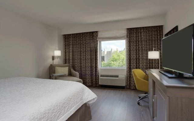 Hampton Inn & Suites Miami Wynwood Design District