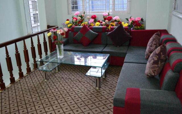 Chieu Duong 2 Hostel интерьер отеля