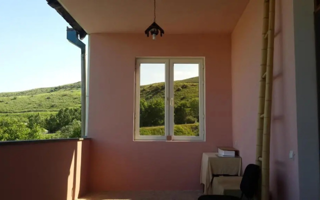 Ashot & Gohar B&B