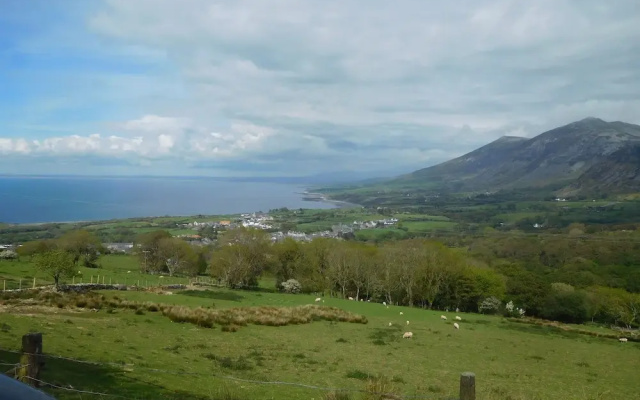 Lovely Caravan With Stunning Views Aberdaron
