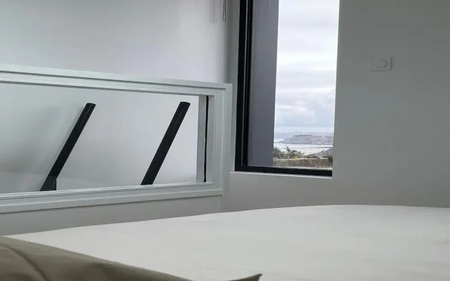 Studio With Terrace and Superb sea View