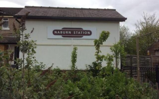 Отель Naburn Station вид на фасад