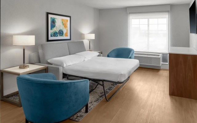 DoubleTree by Hilton Owatonna