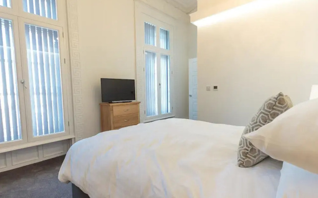 The Windsor Suite