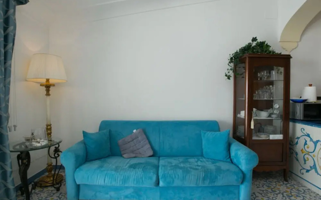 Apartment near Praia with Large Terrace & Spectacular Views
