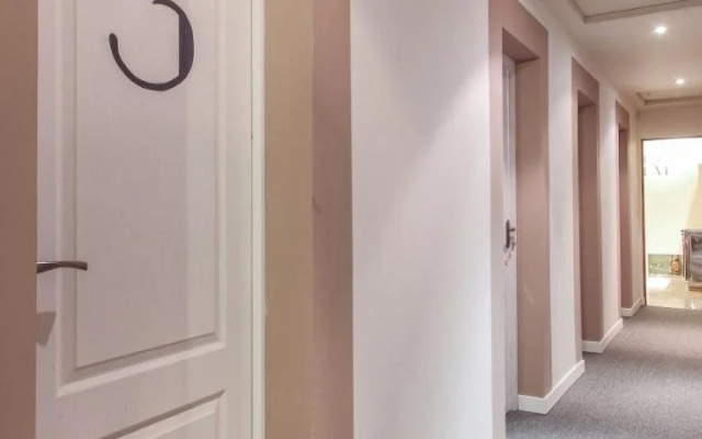 Графф B&B
