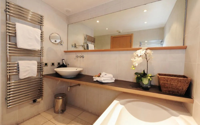 Pavillon Riviera 1 YourHostHelper