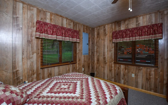 Tranquil Waters 2 Bedroom House