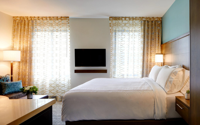 Staybridge Suites Seattle Downtown - Lake Union by IHG