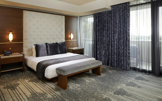 Legacy Resort Hotel & Spa
