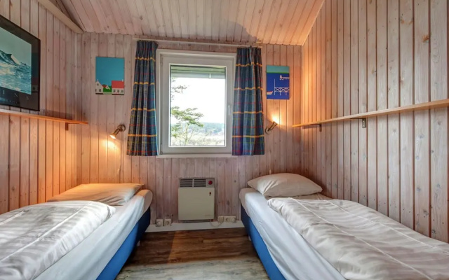 Detached bungalow in Naturpark Nordeifel near a reservoir