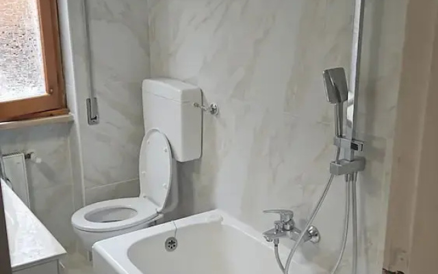 Rapallo 2-bed Apt, Sleeps 5 With Hot Tub