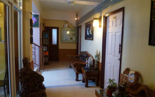Vanlisut Hotel Ngamwongwan