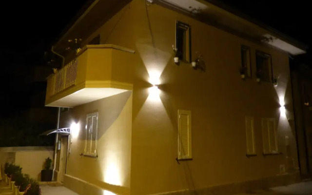 Aramoni B&B