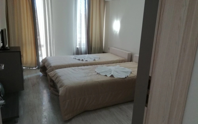 Star Dreams apartments
