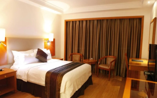 Customs Hotel
