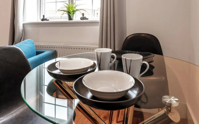 Central - Stay 4 - Wifi - Parking - Near Transport