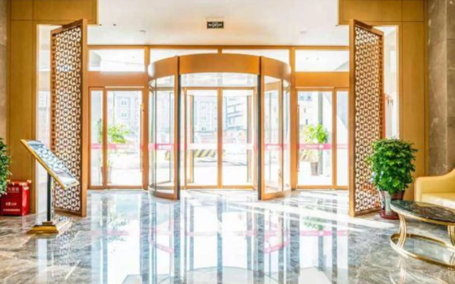 Youchi Hotel (Nanning Huqiu Subway Station)