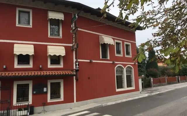 Hotel Ai Due Leoni