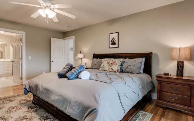 Blue Ridge Barkway - 3 Br Home