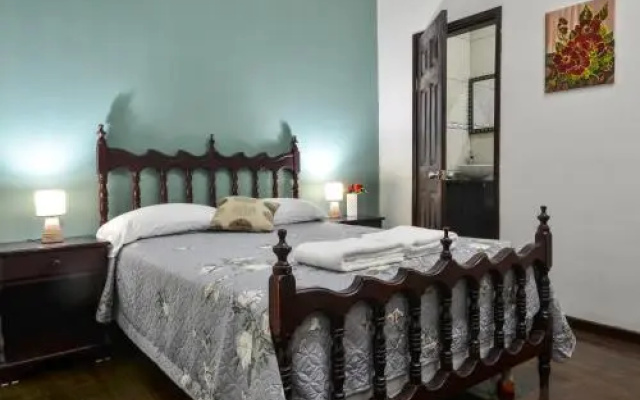 Casa Armenta Hostel