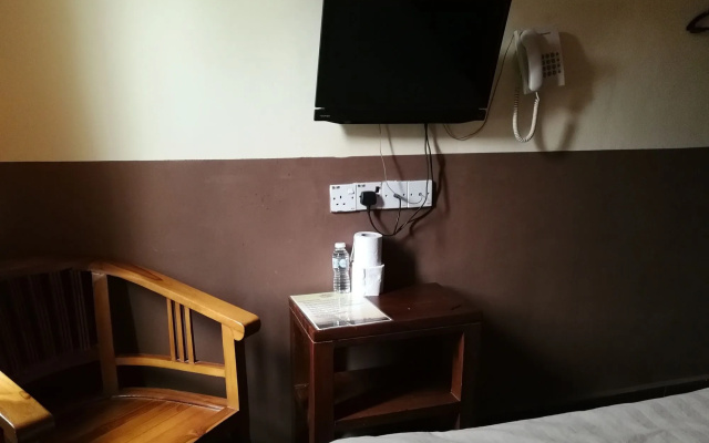 Spring Lodge Hotel