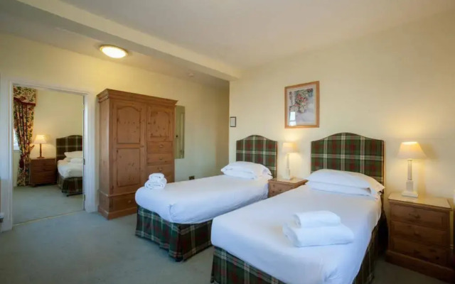 Ardgowan Hotel