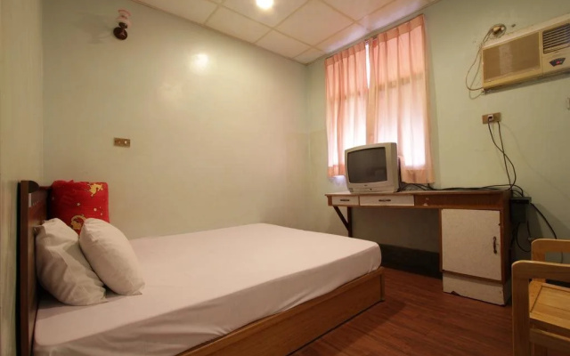 Ron Gong Hotel