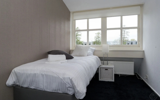 Idyllic Sloten apartment