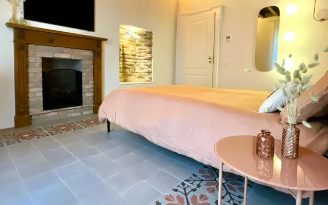 YOUnique Boutique Rooms