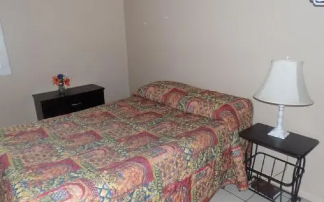 Parkside Motel - North Bend OR