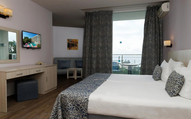 Slavey Hotel